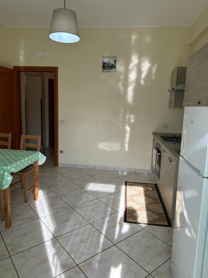 In Famiglia Apartment And Rooms For Pompei, Amalfi, Sorrento And Salerno サンテジーディオ・デル・モンテ・アルビーノ エクステリア 写真