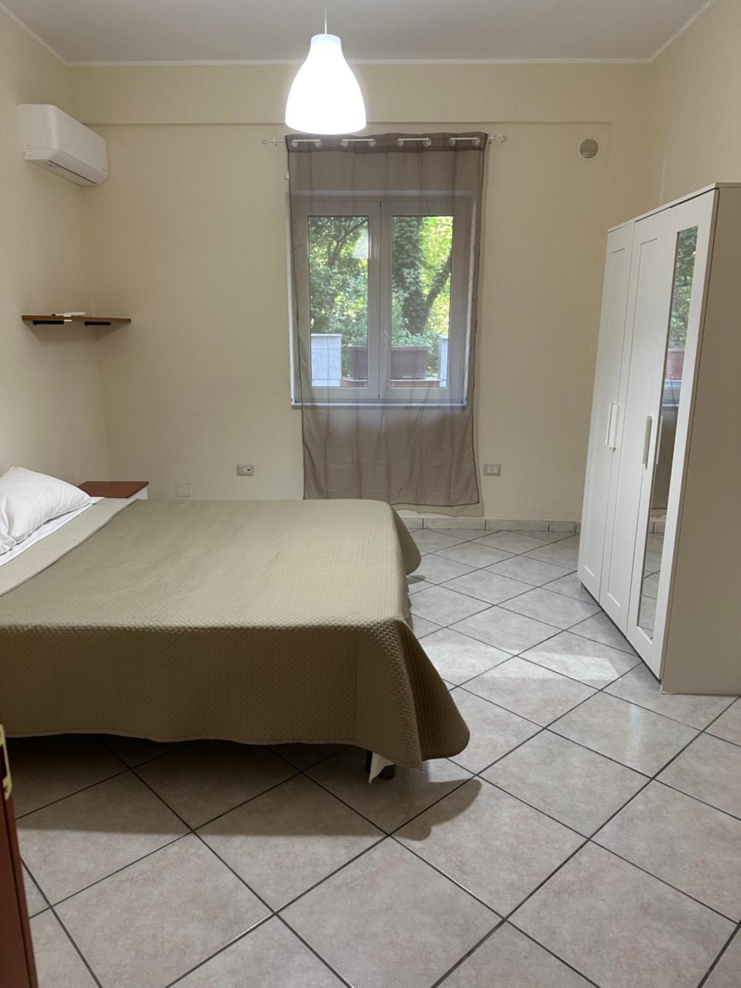 In Famiglia Apartment And Rooms For Pompei, Amalfi, Sorrento And Salerno サンテジーディオ・デル・モンテ・アルビーノ エクステリア 写真